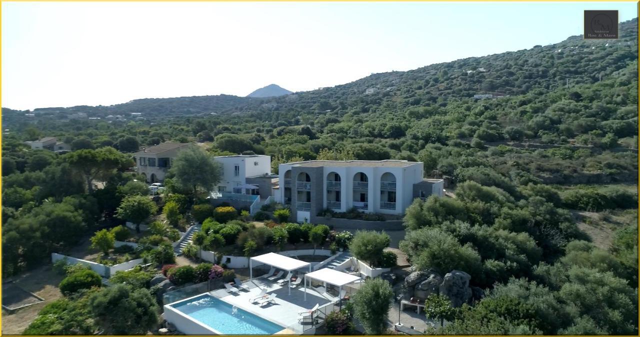 Residence Roc E Mare LʼÎle-Rousse エクステリア 写真